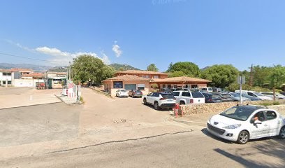 Méla Eugene, Dentiste à Zonza