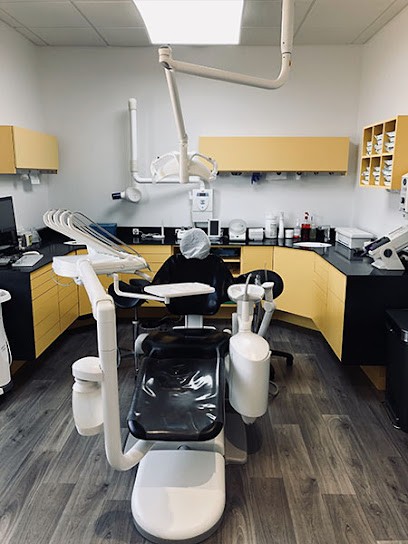 Desmaison Jean, Dentiste à Niort