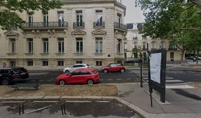 Pisson Nicolas, Dentiste à Paris 16