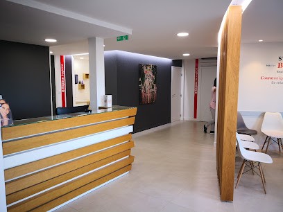 Dr Hakimi Jonathan, Dentiste à Oullins