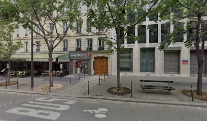 Atia Jonathan, Dentiste à Paris 07