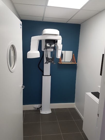 Docteur Emilien Dahan - Chirurgien-dentiste, Dentiste à Saint-Sébastien-sur-Loire