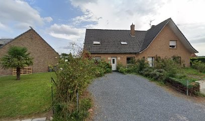 Dr Huy-Lan BUI, Dentiste à Quarouble