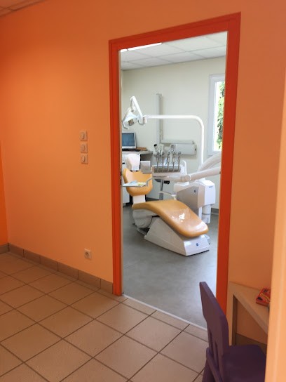 Jury-Foro Pascale, Dentiste aux Côtes-d'Arey