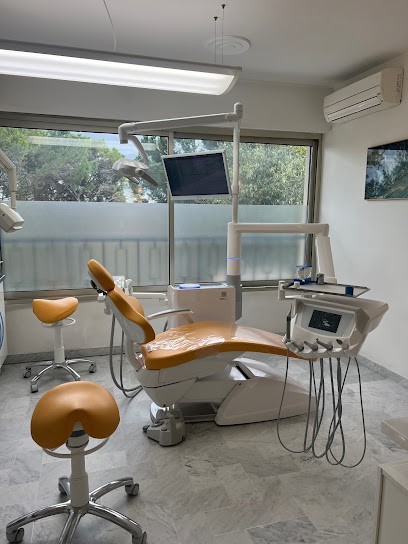 Docteur Freydier Sabrina, Dentiste à Grasse