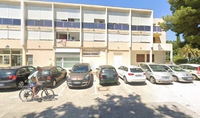 Dr GUELLATI, Dentiste à Hyères