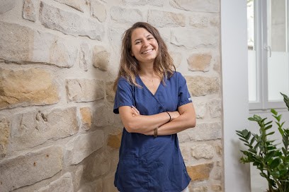 Dr Jenna Gorwood, Dentiste à Melun