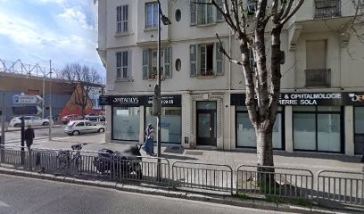 Dentylis Dentiste et Ophtalmologue Nice Pierre Sola, Dentiste à Nice