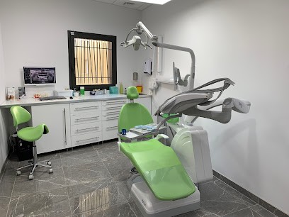 Dr Timour SAVINO, Dentiste à Aubagne