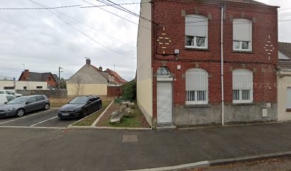 Decaux maud, Dentiste à Wattrelos