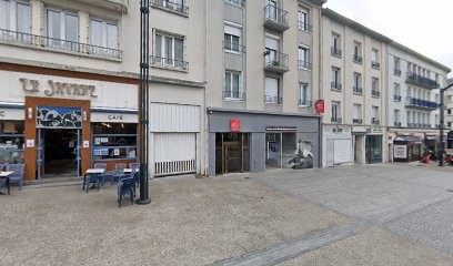 Vetsmany Seng, Dentiste à Brest