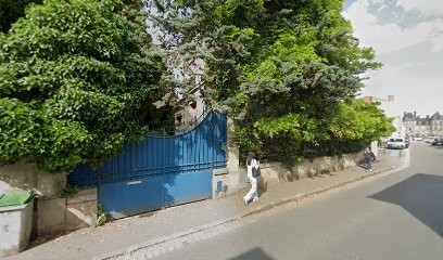 Huynh Christian-Pierre, Dentiste à Fontainebleau