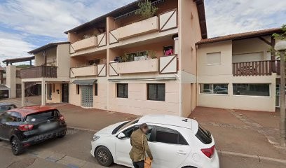 Courty et Bellegarde, Dentiste à Soustons