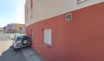 Chirurgien-Dentiste Dr. Alba Juanola, Dentiste à Elne