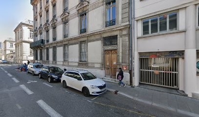 Cabinet Dentaire Petit Nicolas, Dentiste à Grenoble