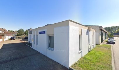 Docteur Raluca Diaconescu, Dentiste à Essay