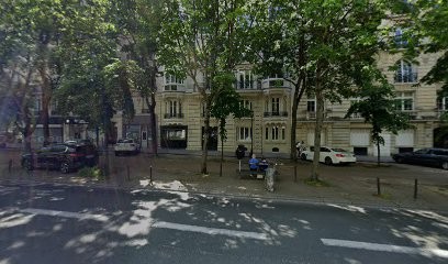 Dr Anne Longuet-Tuet, Dentiste à Paris 14