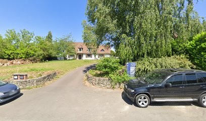 Dr Francisca Ribas, Dentiste à Saint-Python