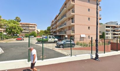 Dr Alain Bartel, Dentiste à Antibes