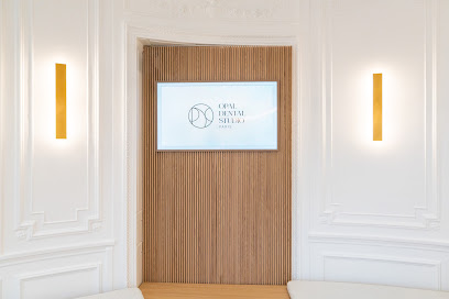 Dr Jordan Pléchot, Parodontiste, Chirurgie De Gencives, Dentiste à Paris 09