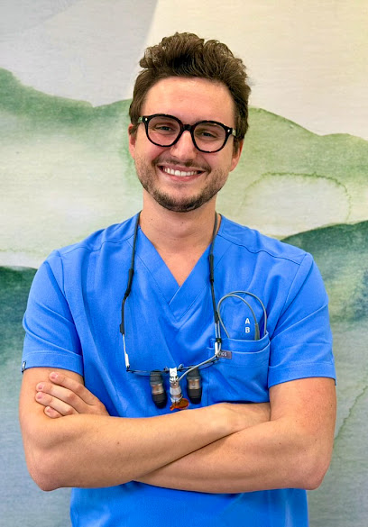 Dr Alexandre Boutboul, Chirurgien-Dentiste Dentiste à Palaiseau