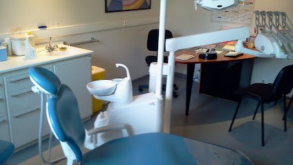 Centre Dentaire Mutualiste AÉSIO Santé, Dentiste à Cournon-d'Auvergne