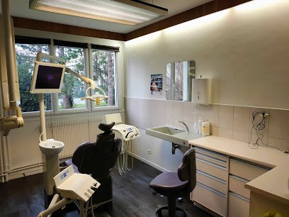 Dr CHOMARAT Stéphanie, Dentiste à Écully