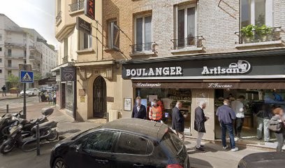 Dr Yves BOUCRIS, Chirurgien-dentiste, Dentiste à Issy-les-Moulineaux