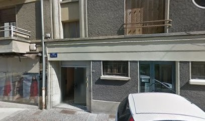 Chokoev, Dentiste à Saint-Jean-de-Maurienne