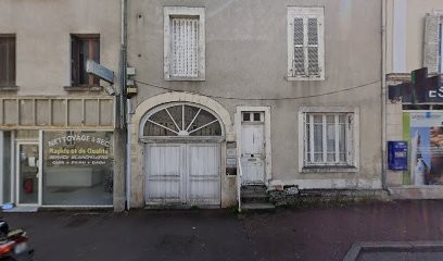 Bonneville Jean-Pierre, Dentiste à Issoudun