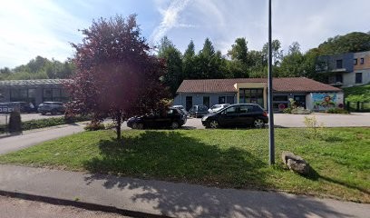 Rivot Thibaut, Dentiste à Dinozé