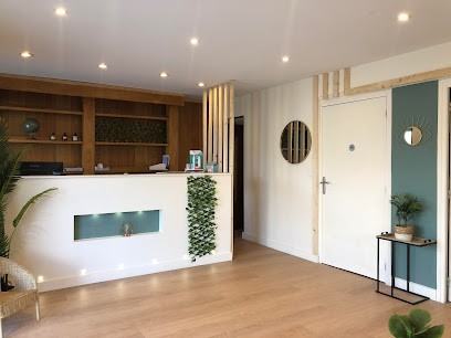 Docteur Soyard Jade, Dentiste à La Biolle