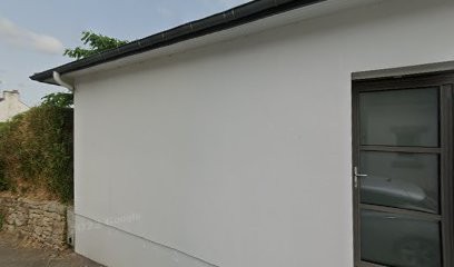 Guen Marc, Dentiste à Elliant