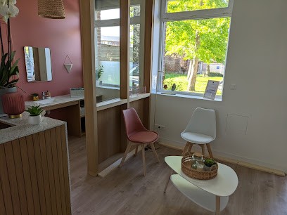 Dr Noémie BOUQUET - Chirurgien dentiste Pont-à-Marcq, Dentiste à Pont-à-Marcq