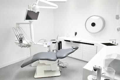 Dr Pierre Viandier, Dentiste à Paris 17