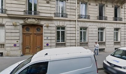 Valentini Abensur (SCM), Dentiste à Paris 08