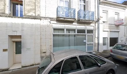 Docteur Dalila Tber, Dentiste à Montguyon