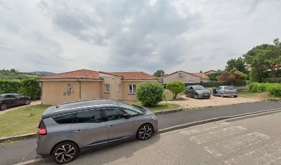 Vey Delphine, Dentiste à Orcet