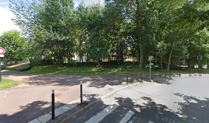 Nguyen Valérie, Dentiste à Montigny-le-Bretonneux