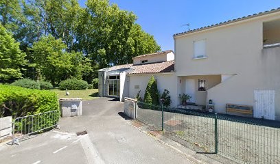 Cabinet Dentaire De La Seugne SCM, Dentiste à Jonzac