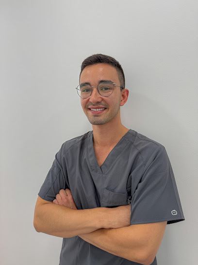 Dr Pereira Diogo - Chirurgien Dentiste Dentiste à la Celle-Saint-Cloud