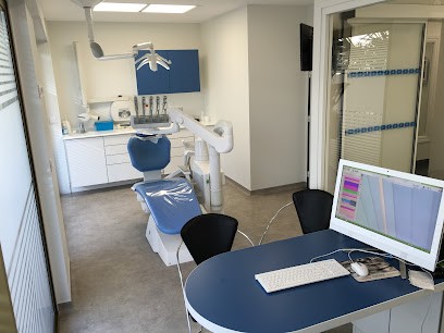 Dr. Benjamin GRECO, Dentiste à La Trinité