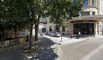 Marine Pesquet, Dentiste à Paris 05