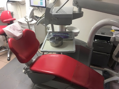 Docteur Petra Faton Dentiste à Paris 19