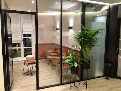 Dr Chlöé Hansenius, Dentiste à Saint-Germain-en-Laye