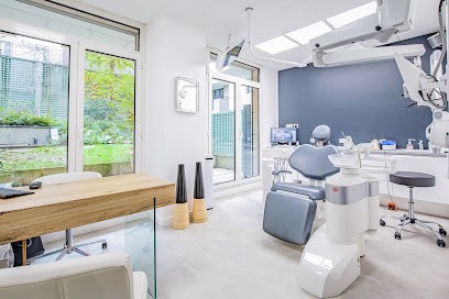 Dentiste - Dr Sarah Wahnich, Dentiste à Neuilly-sur-Seine