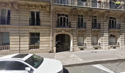 Nabavi Claudine, Dentiste à Paris 16