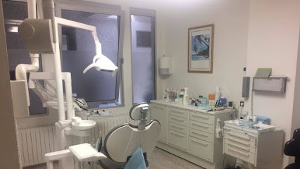Dr Xavier Moussai, Dentiste à Limoux