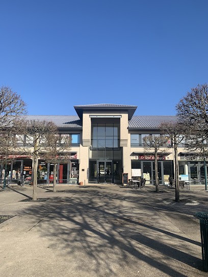 Cabinet Dentaire ORAMED Serris, Dentiste à Serris