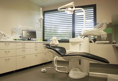 Bouchetoux Marie-agnès, Dentiste à Saint-Céré